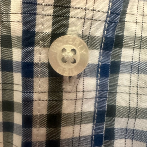 PROPERLY TIED button down - Picture 3 of 8
